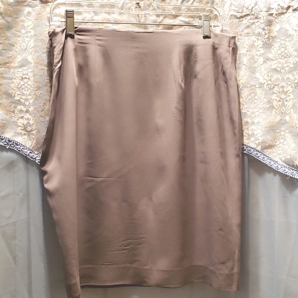 ANN TAYLOR GREY 100% SILK SKIRT SZ 4